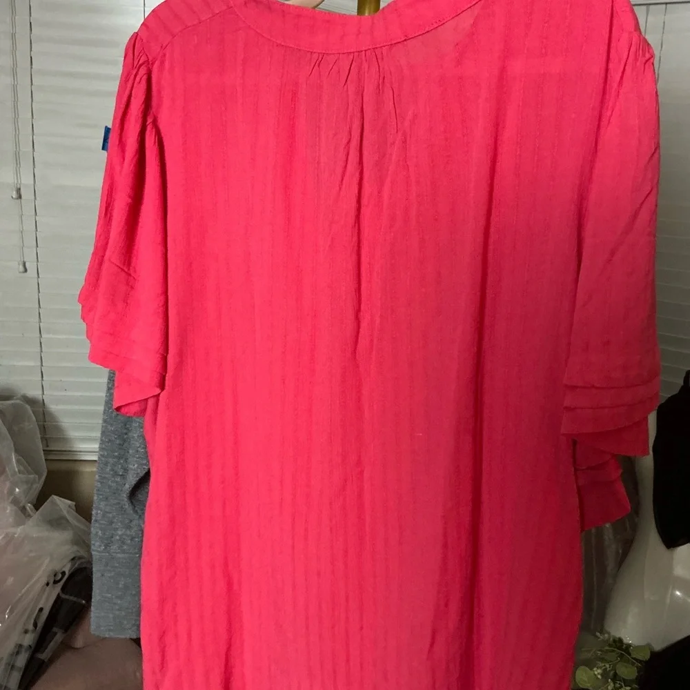 Well Worn Split Neck Short Sleeve Blouse - XL - Raspberry Coral - Picture 4 of 4